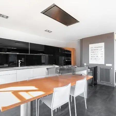 Glamor Studio By Iza